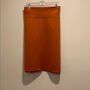 (PRE-LOVED) FASHION SKIRT!